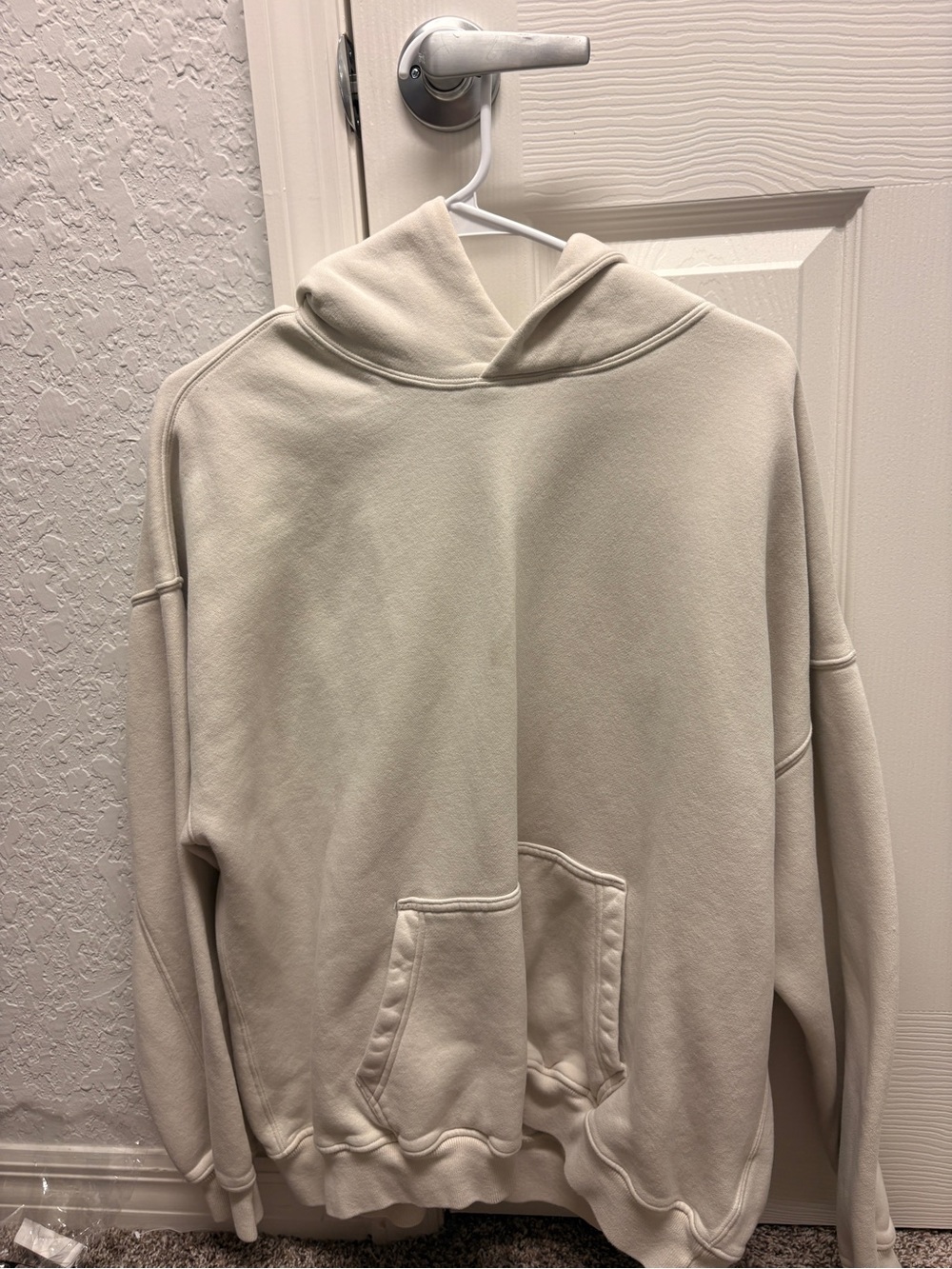 Men’s Abercrombie Tan Sweatshirt
